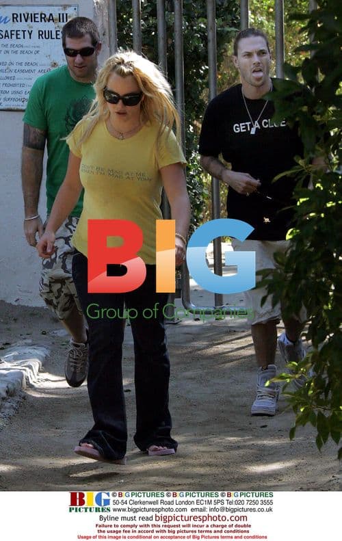 *UK AND SOUTH AFRICAN RIGHTS ONLY* New mum Britney Spears and the father of her Child Kevin Federline along with their friend seen enjoying themselves out in Malibu. The couple went to the beach in Malibu and spent the afternoon there. Both Britney and Kevin were wearing suspicious t shirts with slogans maybe aimed at each other, Britney had 'Dont be mad at me when im mad at you' and Kevin 'Get a clue' not exactly the best thing to wear when out with each other. California, USA    23/11/05 
BYLINE BIGPICTURESPHOTO.COM: 486

*USAGE OF THIS IMAGE IS CONDITIONAL UPON THE ACCEPTANCE OF BIG PICTURES, TERMS AND CONDITIONS, AVAILABLE AT WWW.BIGPICTURESPHOTO.COM*
